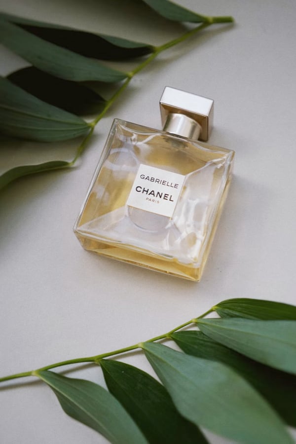 Perfume-product image